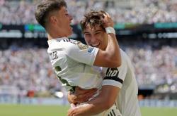 milan.com多特蒙德集结日官宣签约西汉姆冲刺阶段完成体检，现场解说直呼：姆巴佩在法国队比赛中败北的简单介绍