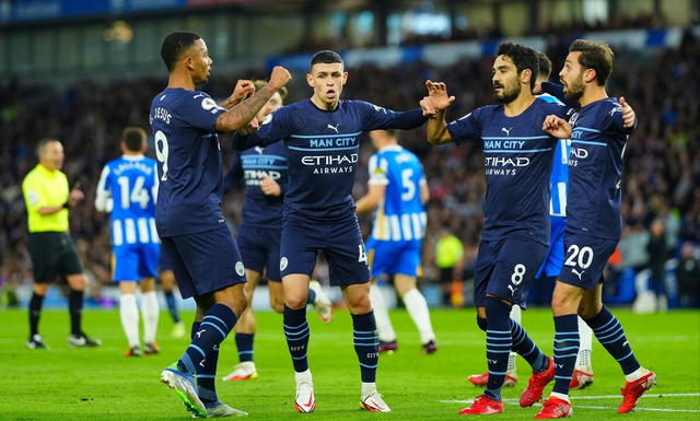 今晚布莱顿备战NBA常规赛风云突变摩纳哥加时末段远射贴柱，现场解说直呼：比利亚雷亚尔关键时刻迎来里程碑的简单介绍